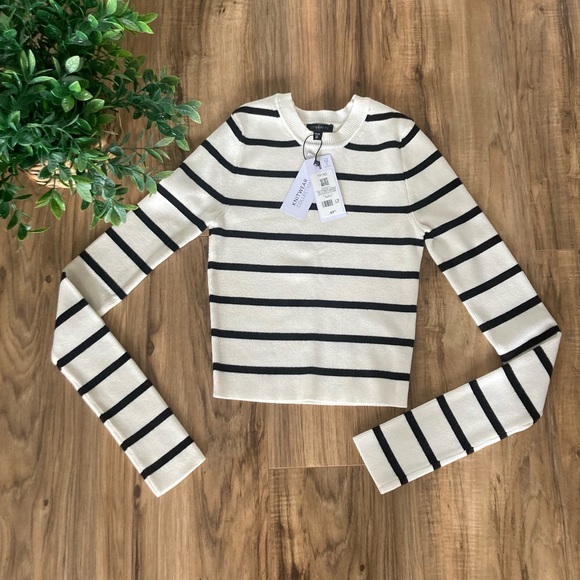 Dynamite fitted striped crew sweater - Picture 6 of 7